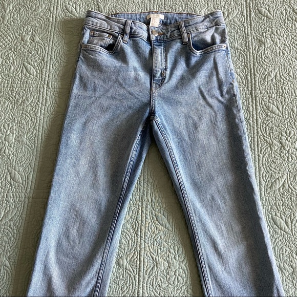 H&M High Waisted Straight Leg Jeans - Picture 2 of 5